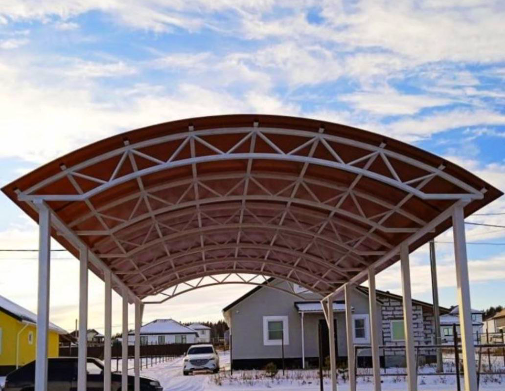 Навес для двора загородного дома
